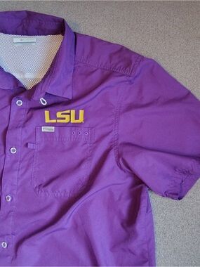 Columbia PFG Mens LSU Tigers Purple Button-Up Shirt L Camp Collar Flag Fishing